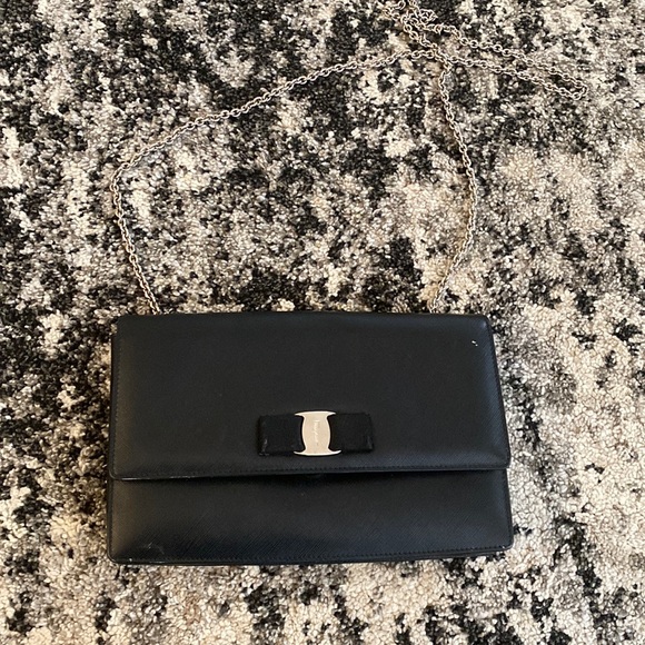 Salvatore Ferragamo Handbags - Salvatore Ferragamo crossbody